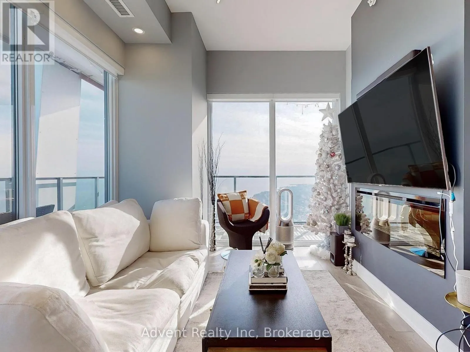 LPH07A - 30 SHORE BREEZE DRIVE