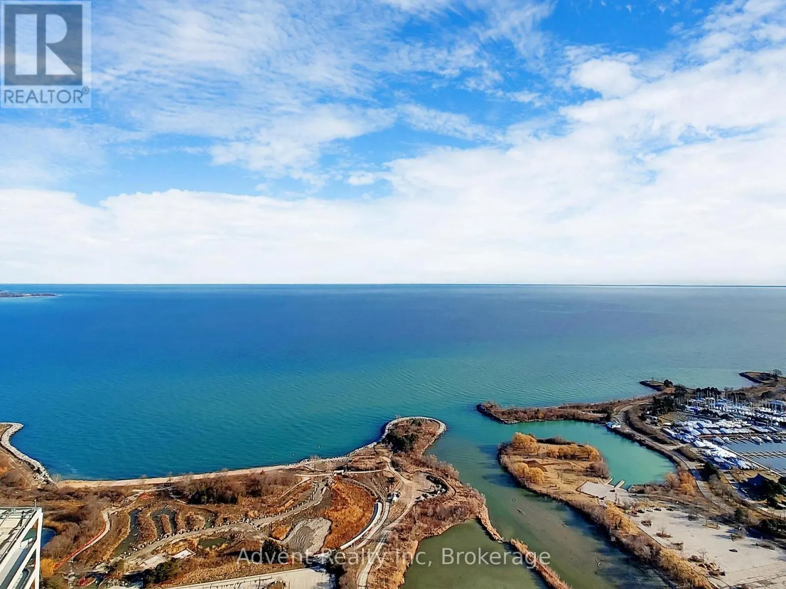LPH07A - 30 SHORE BREEZE DRIVE