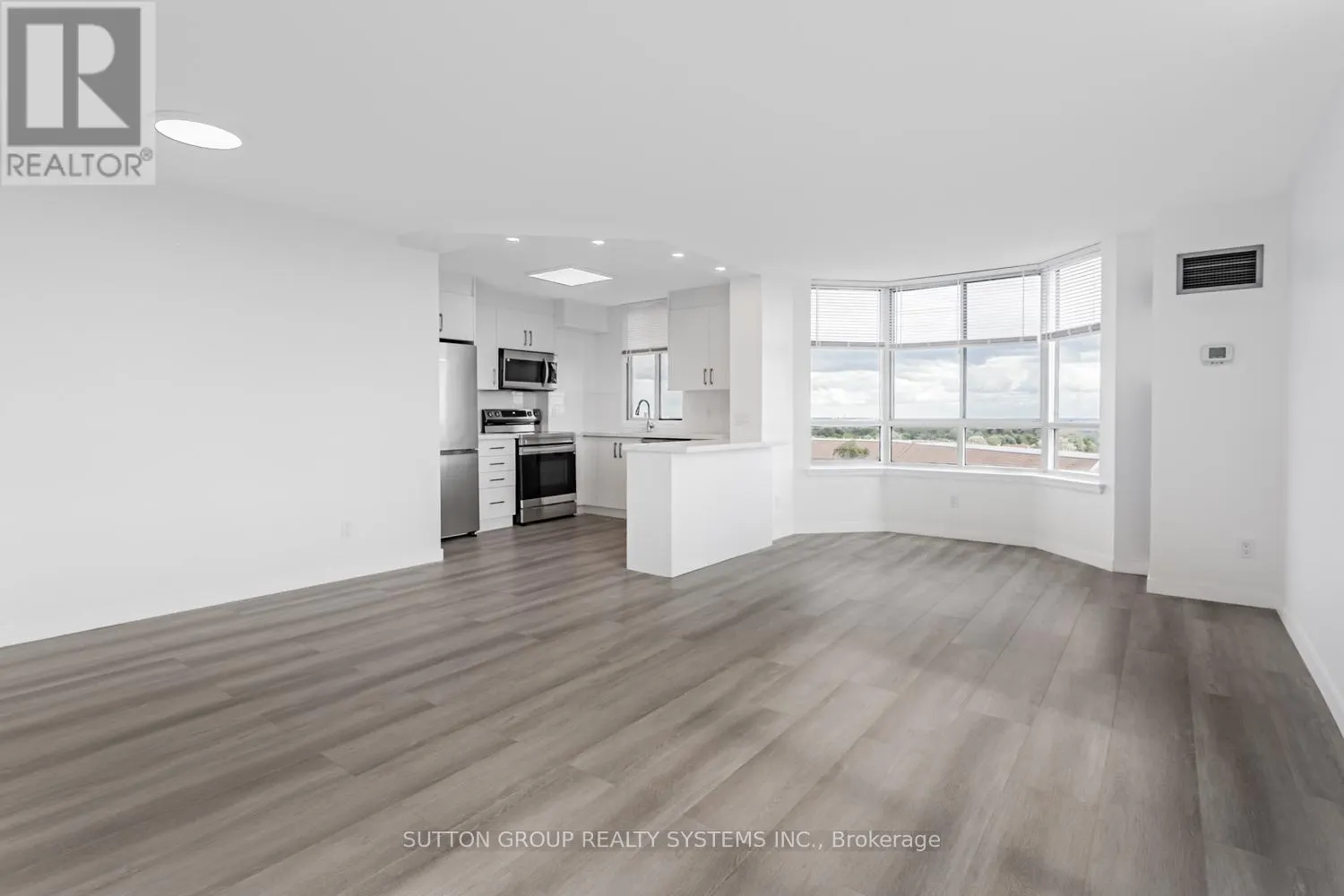 619 - 1001 CEDARGLEN GATE