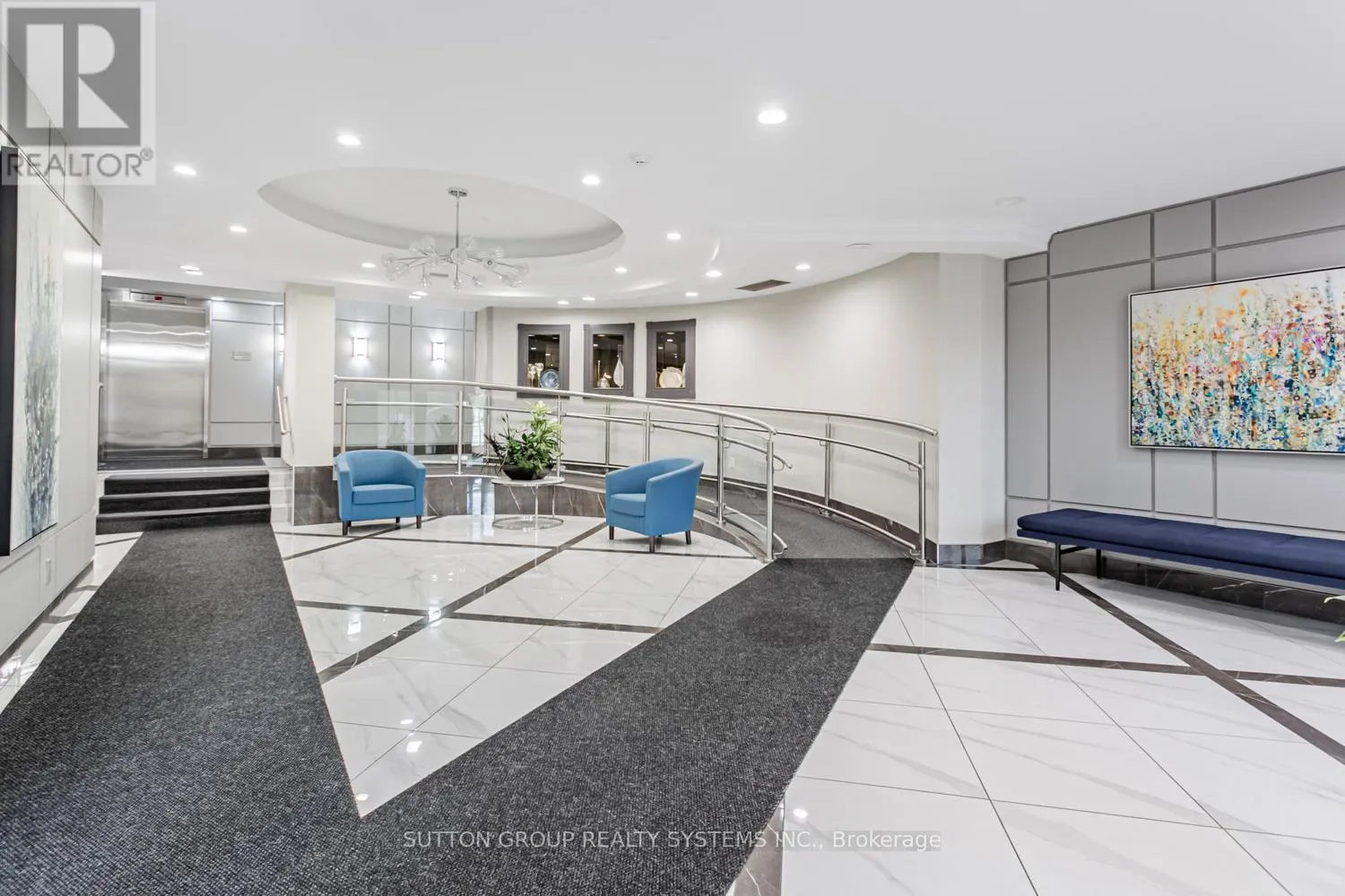 619 - 1001 CEDARGLEN GATE