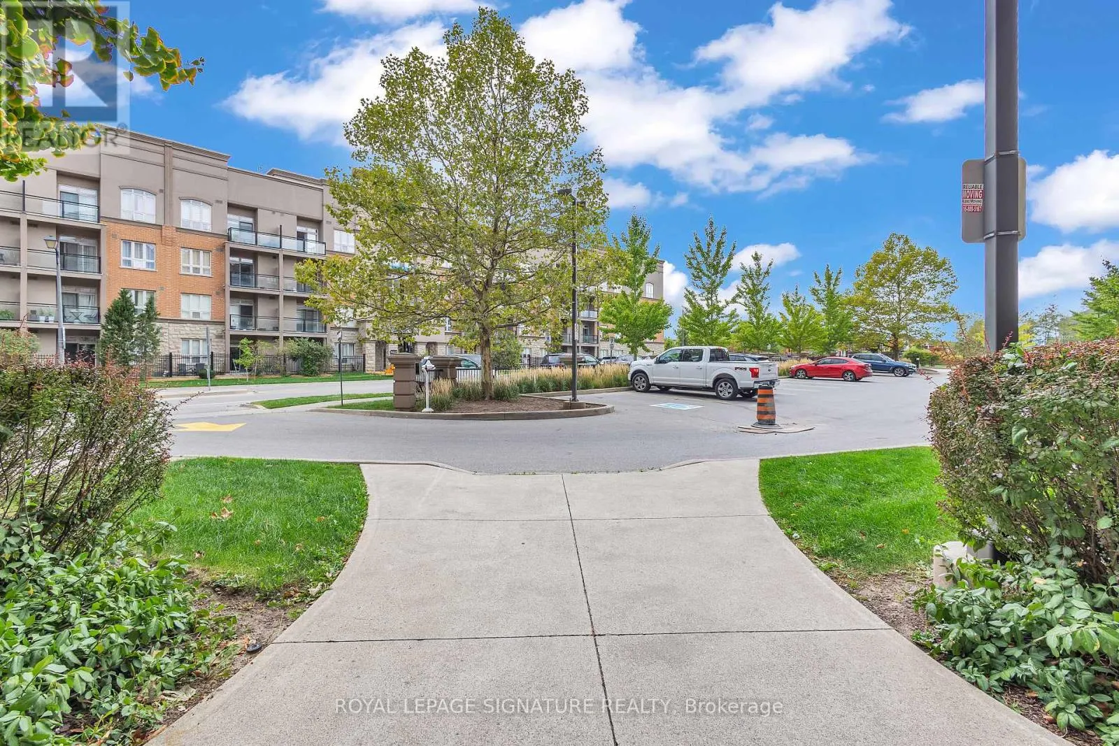 504 - 5327 UPPER MIDDLE ROAD W