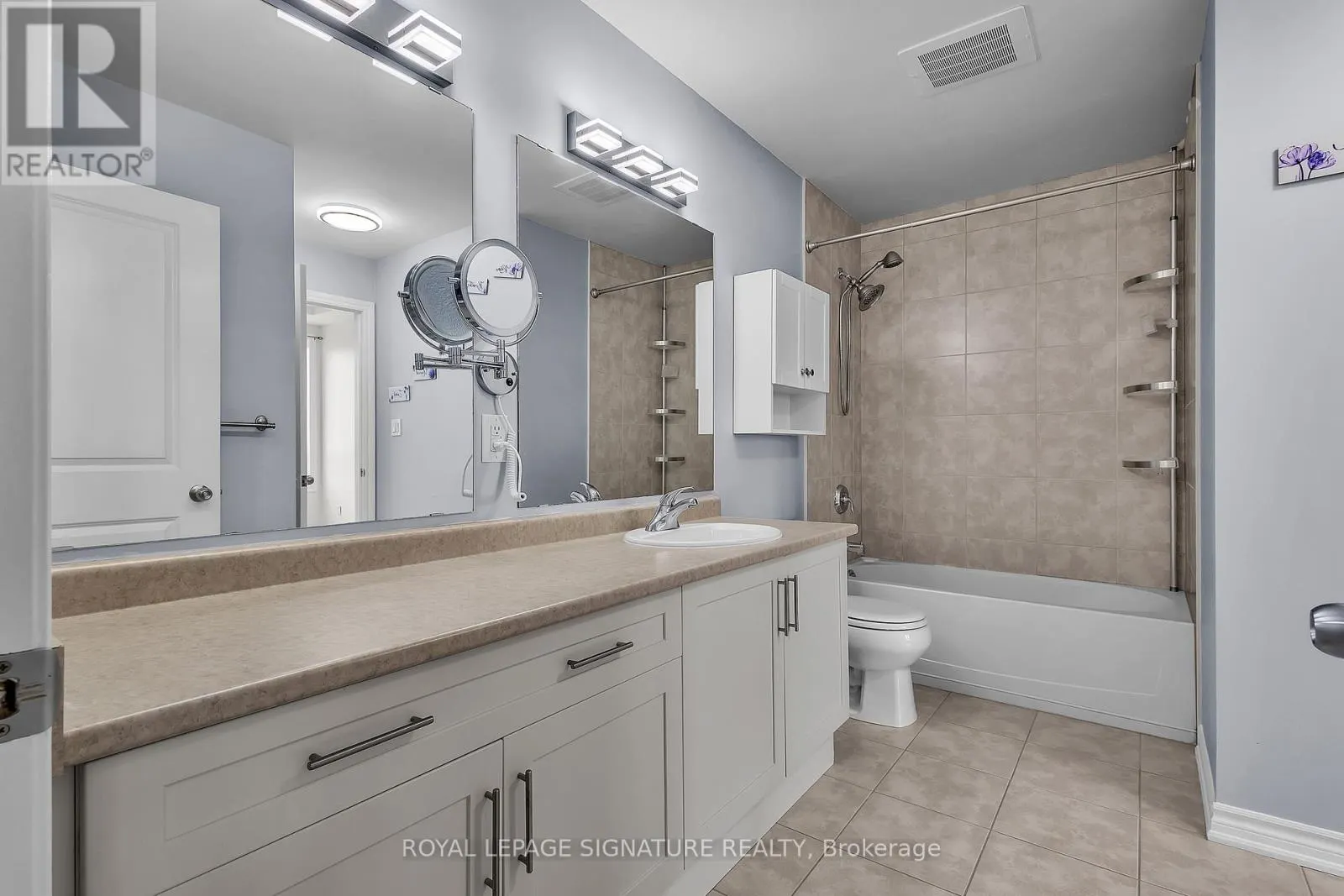 504 - 5327 UPPER MIDDLE ROAD W