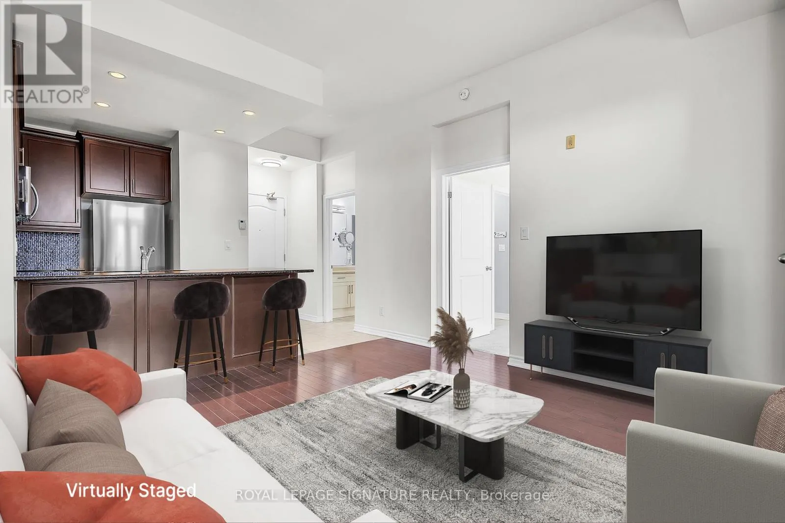 504 - 5327 UPPER MIDDLE ROAD W