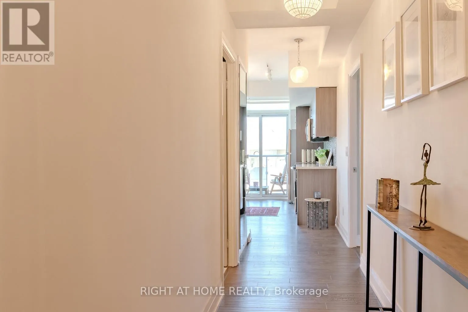 1603 - 55 SPEERS ROAD