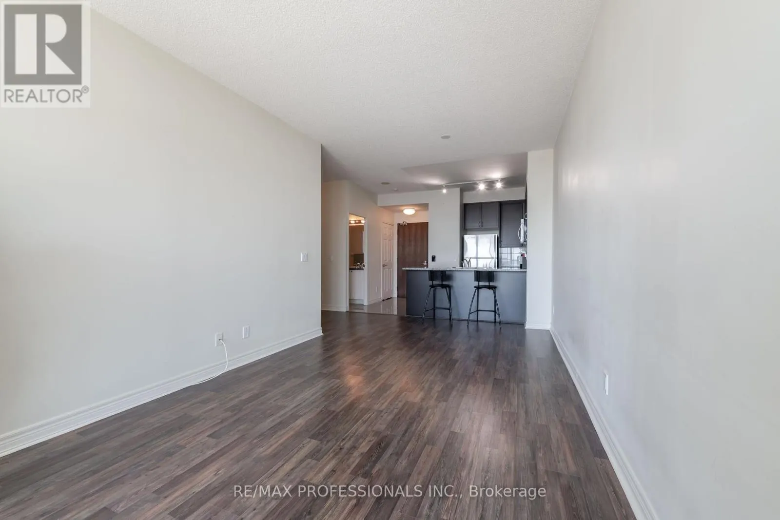 1511 - 339 RATHBURN ROAD