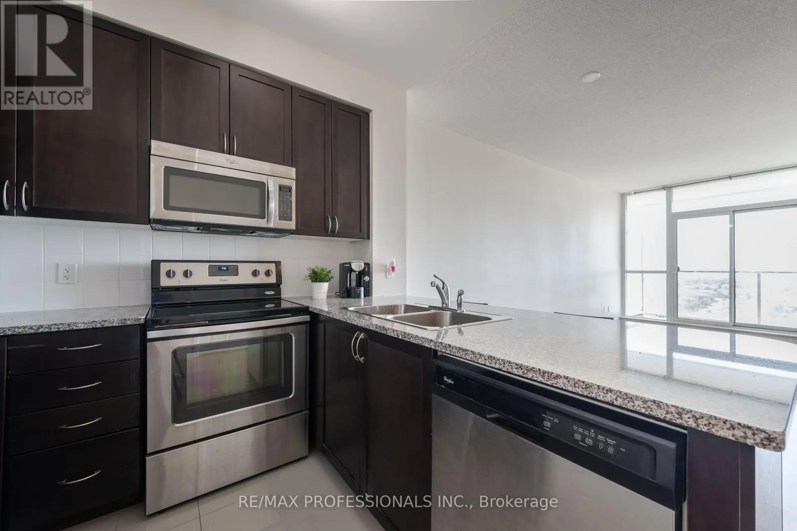 1511 - 339 RATHBURN ROAD