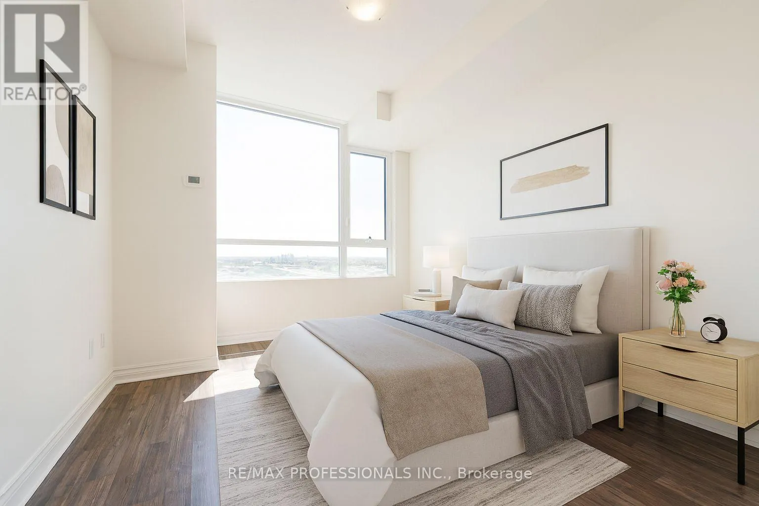 1511 - 339 RATHBURN ROAD