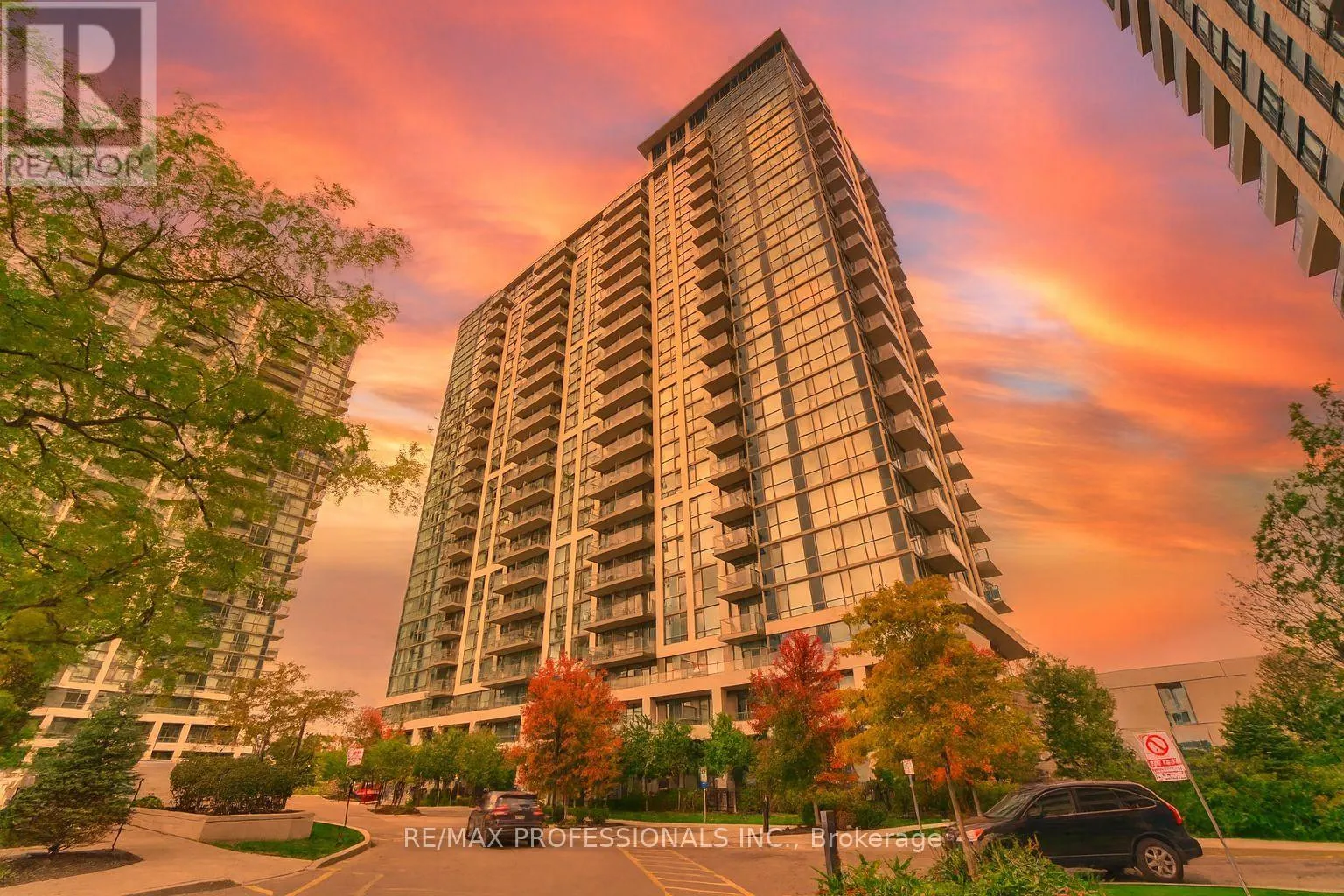 1511 - 339 RATHBURN ROAD