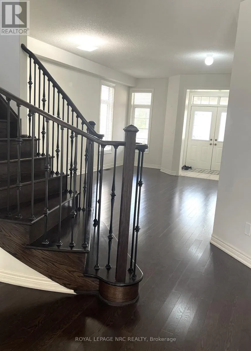 84 LOLA CRESCENT