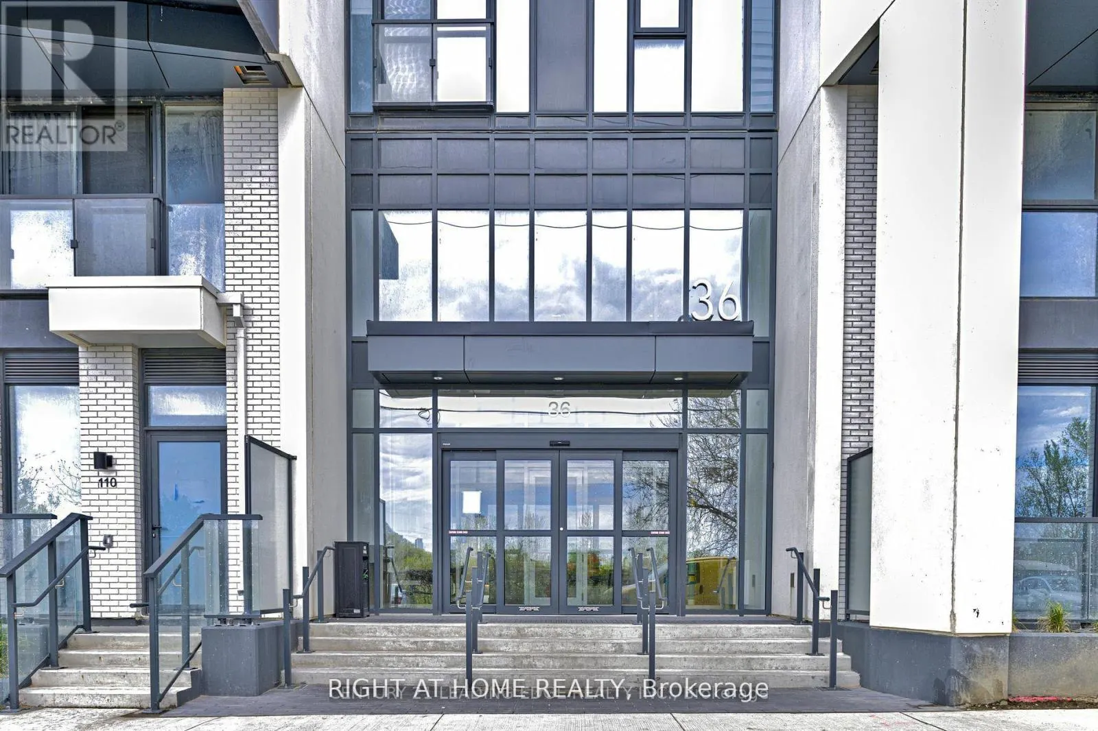 2303 - 36 ZORRA STREET