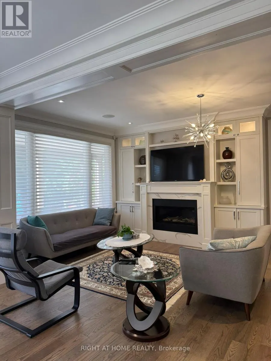 6 BURNELM DRIVE