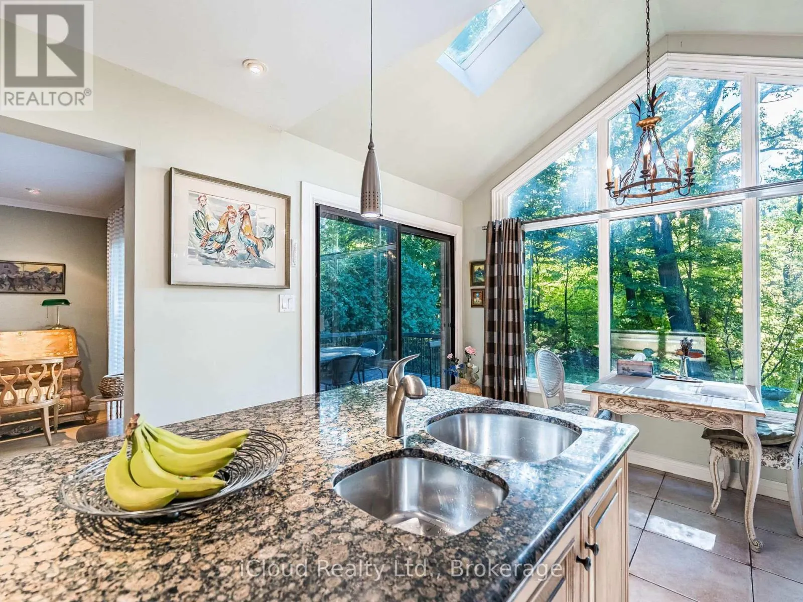 1529 BALLYCLARE DRIVE