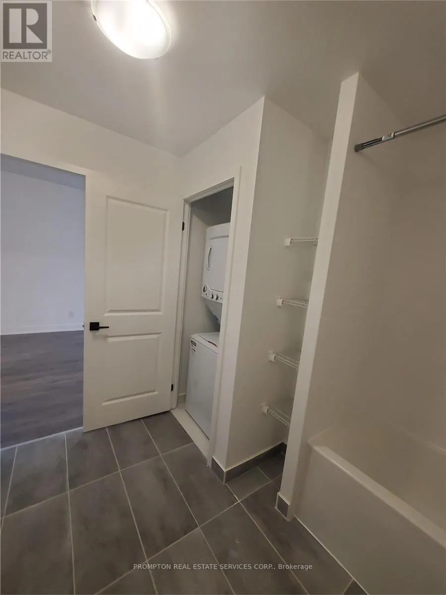 #1204 - 2481 TAUNTON ROAD