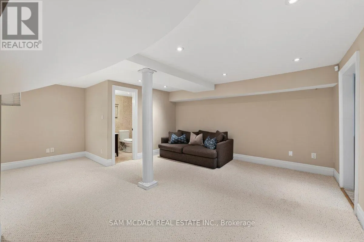 1779 FIFESHIRE COURT
