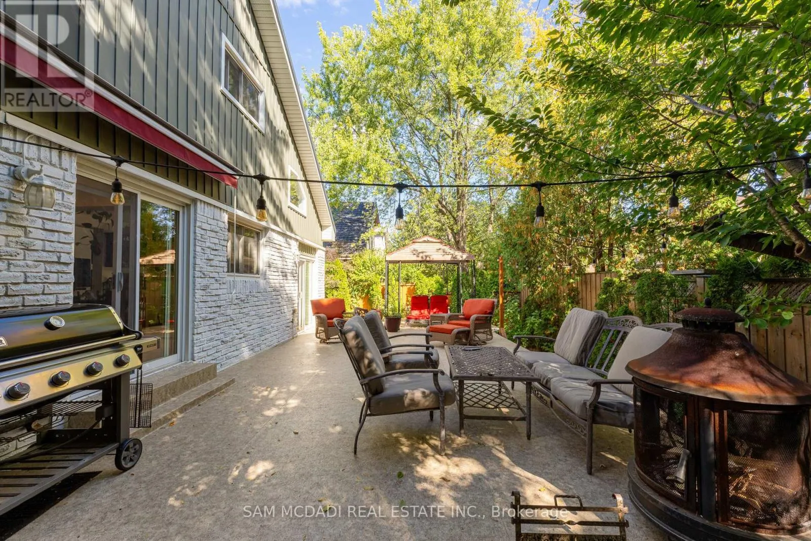 7 PIERPONT PLACE