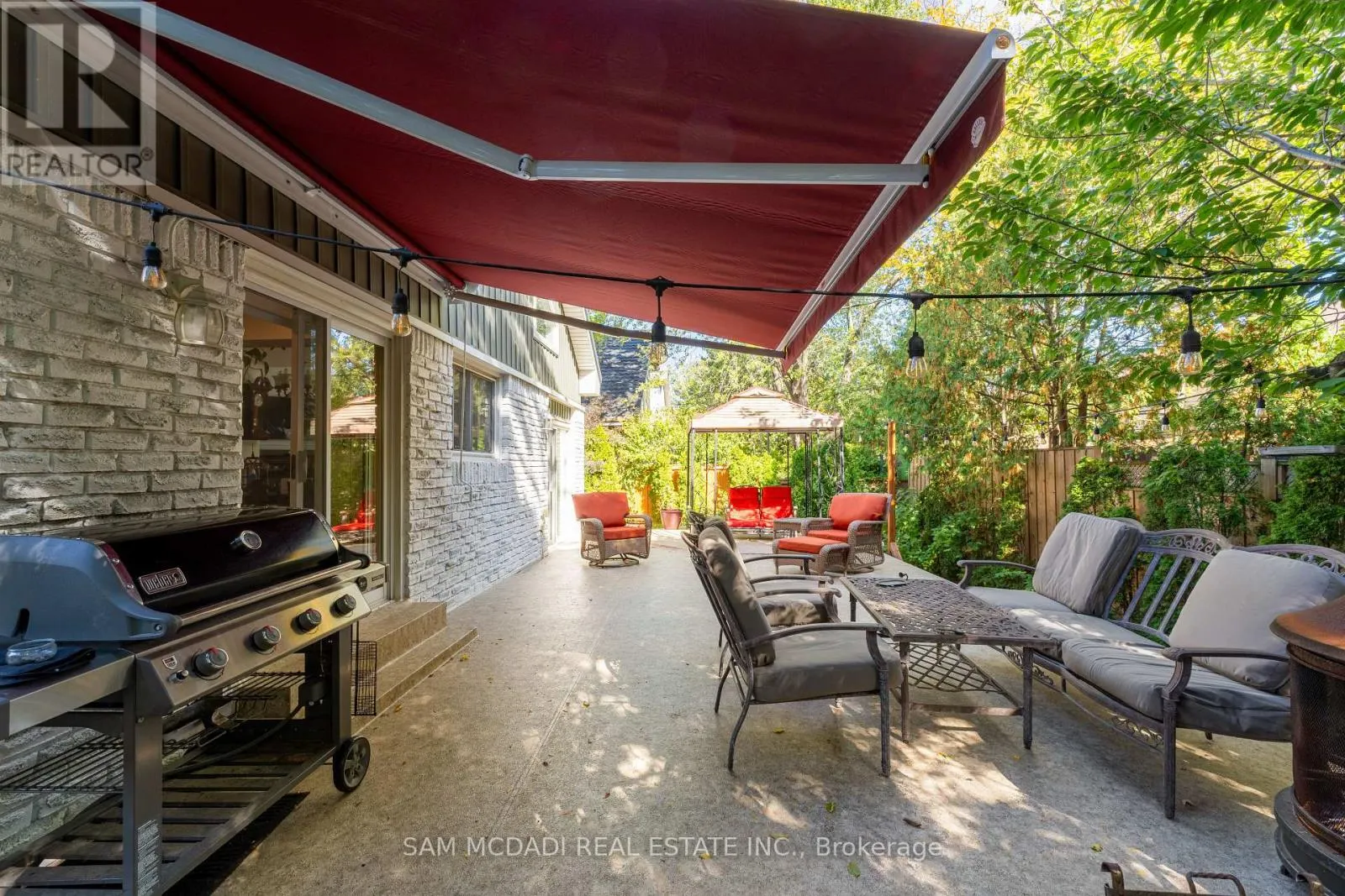 7 PIERPONT PLACE