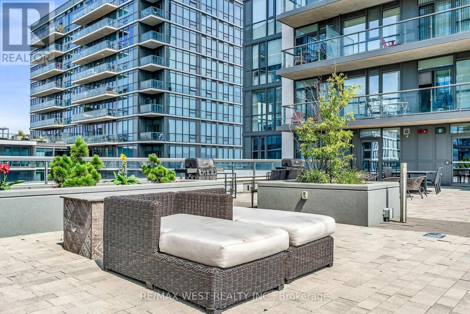 2308 - 15 ZORRA STREET
