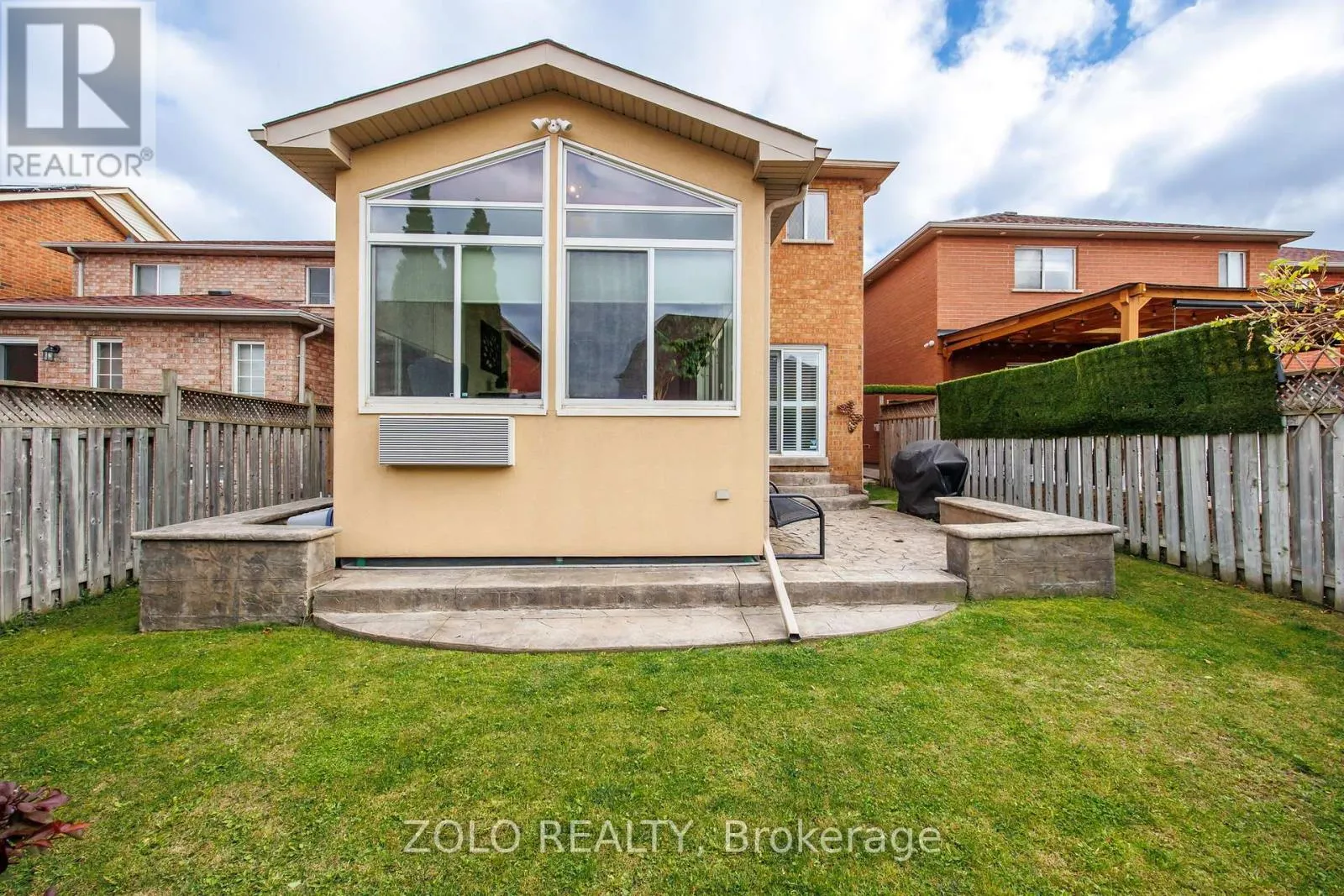 49 SANDYSHORES DRIVE