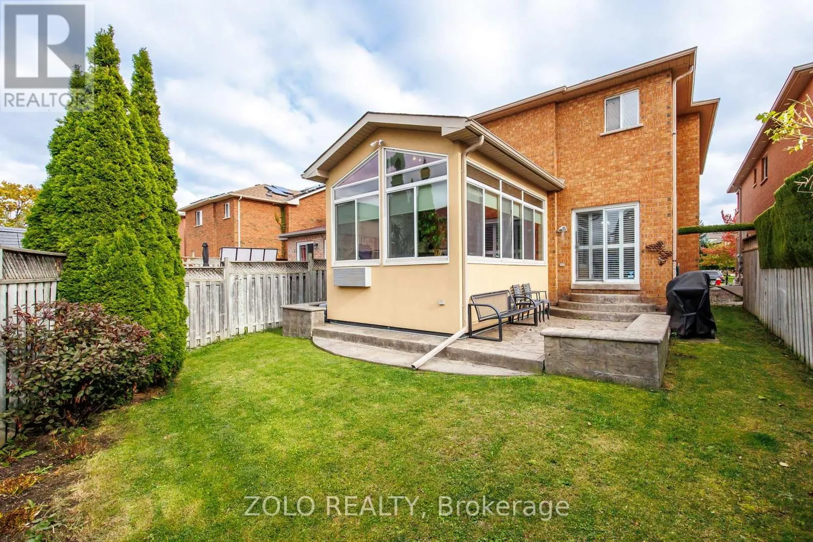 49 SANDYSHORES DRIVE