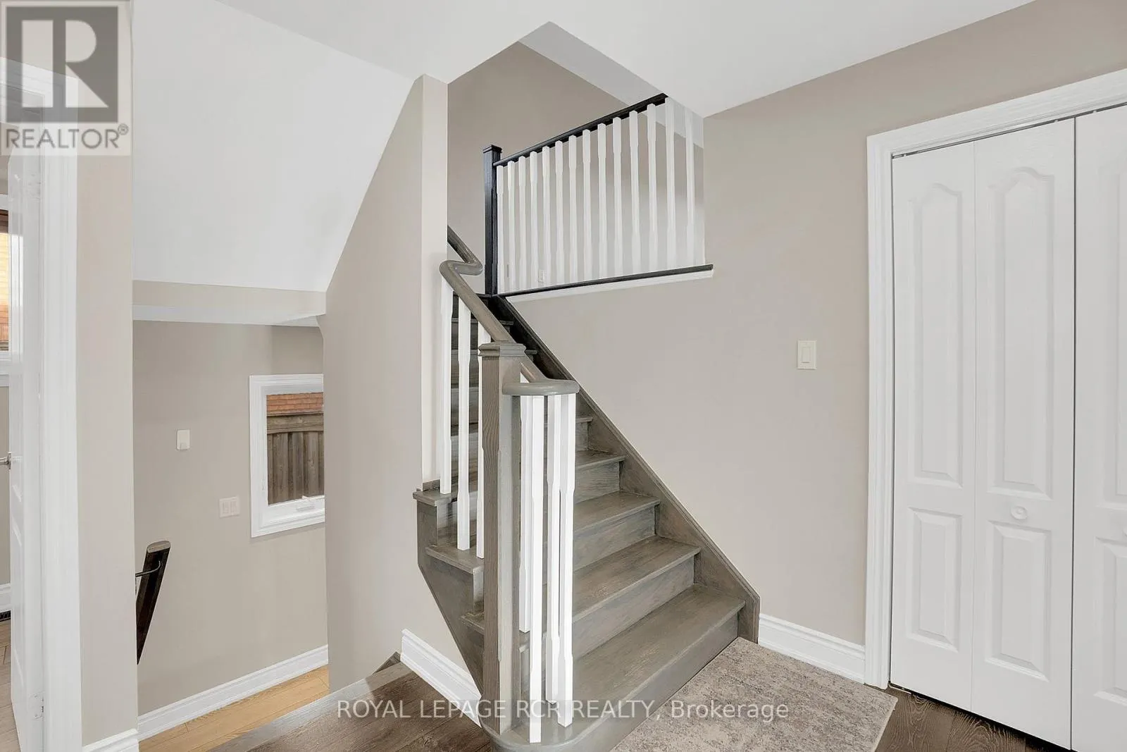 15 JACK KENNY COURT