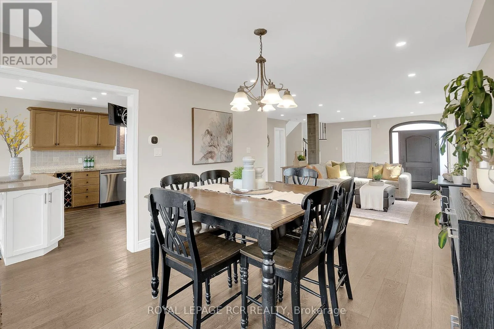 15 JACK KENNY COURT