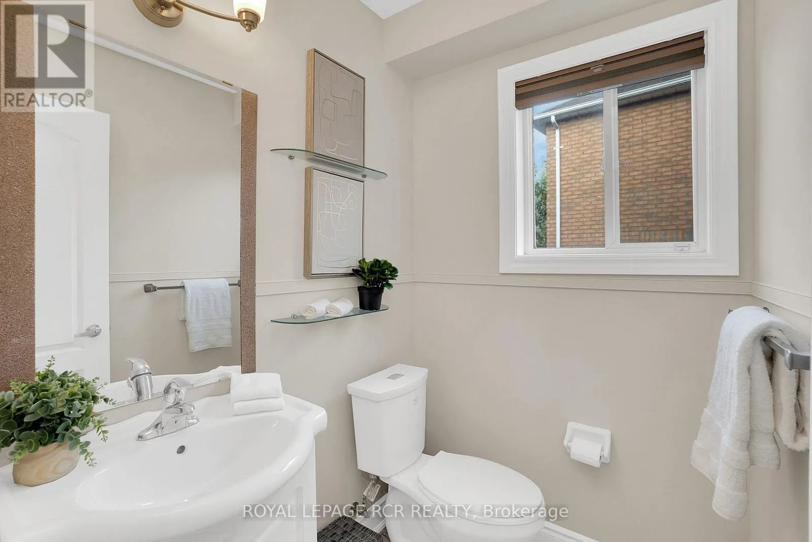 15 JACK KENNY COURT