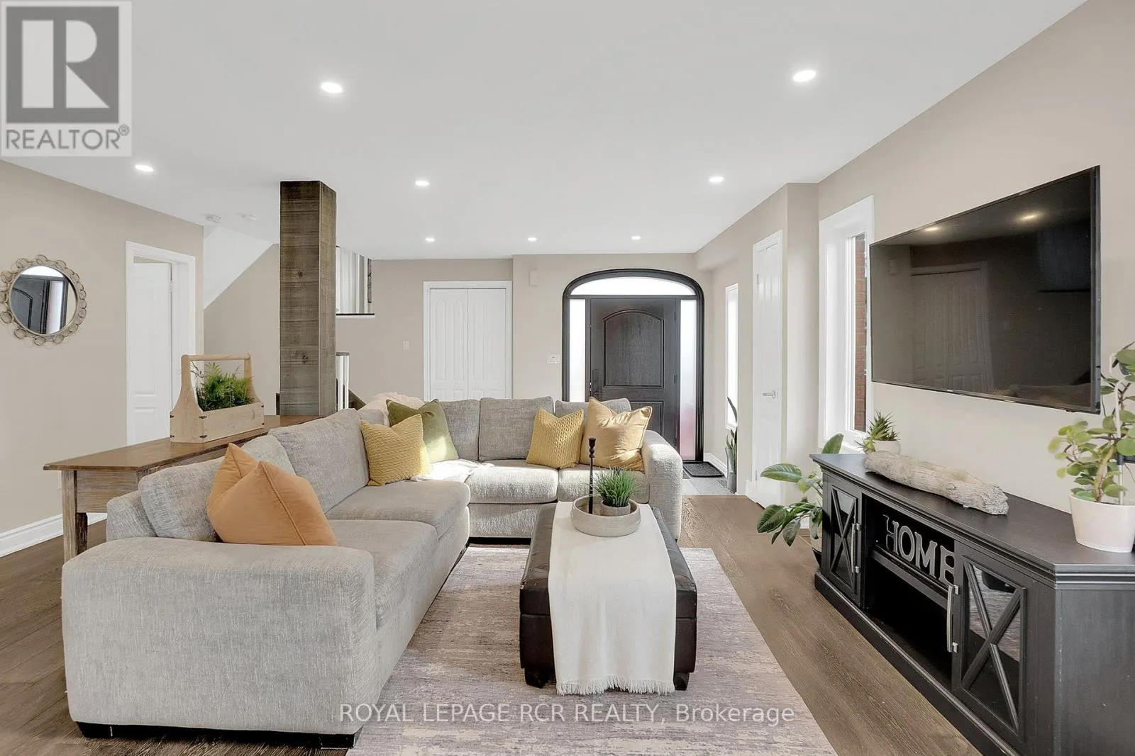 15 JACK KENNY COURT