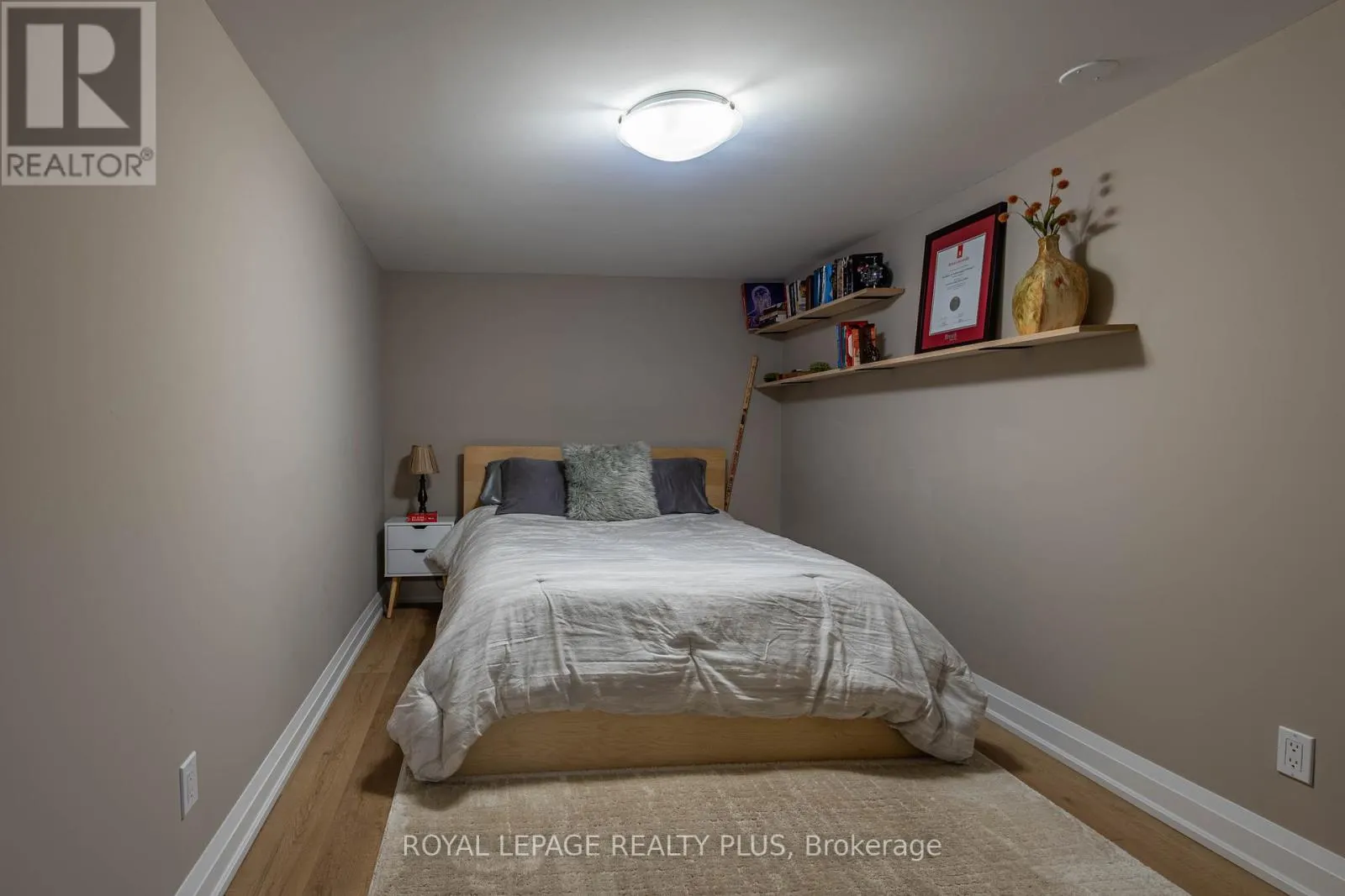 884 EAGLE DRIVE