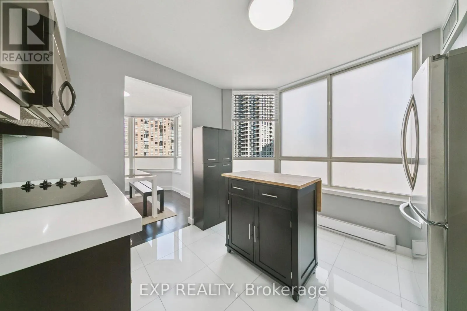906 - 3605 KARIYA DRIVE