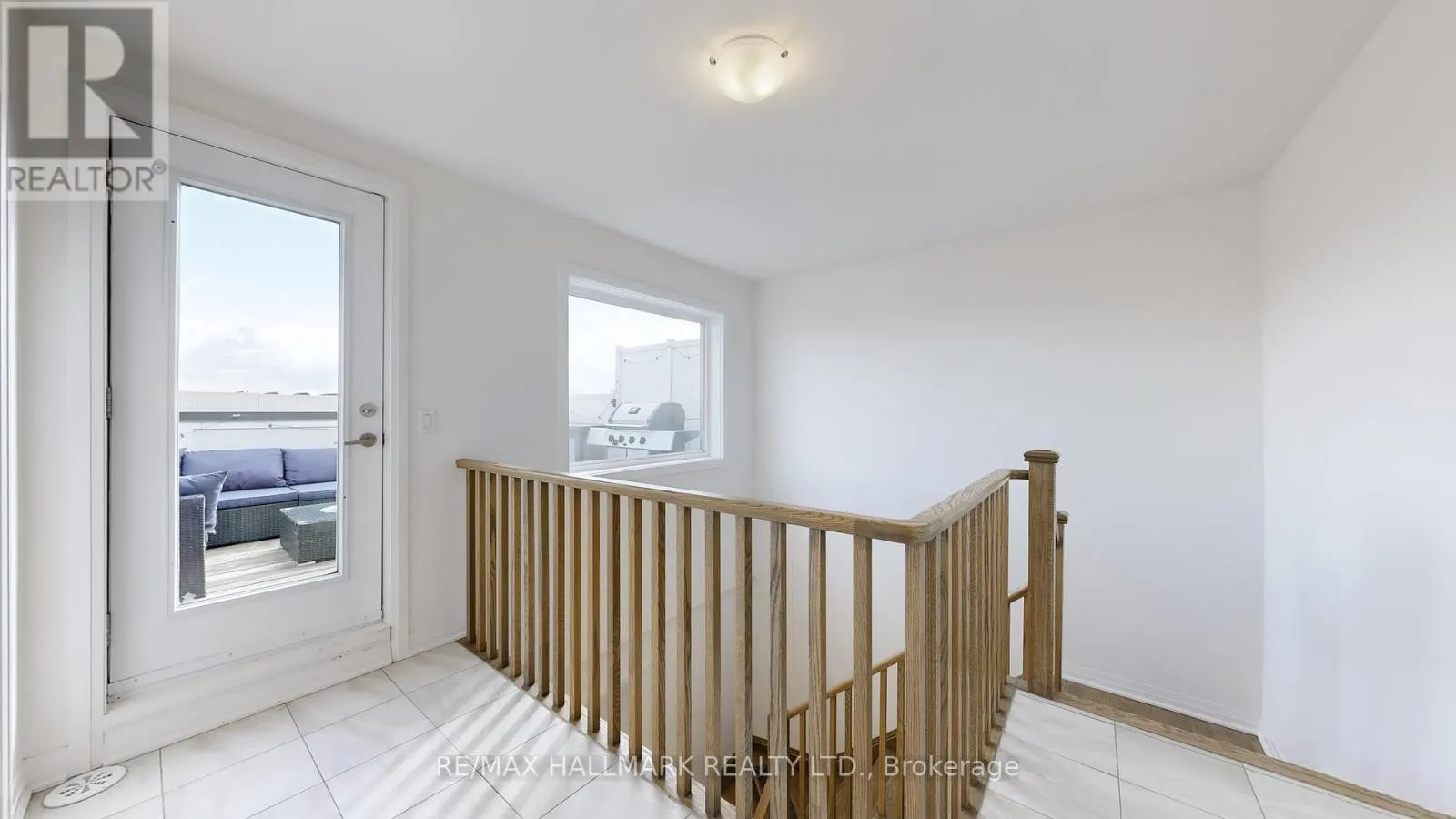 8 - 171 WILLIAM DUNCAN ROAD