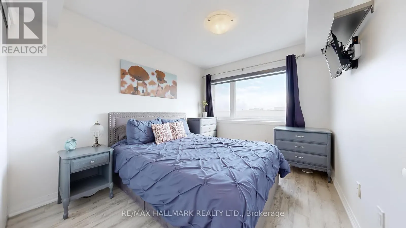8 - 171 WILLIAM DUNCAN ROAD