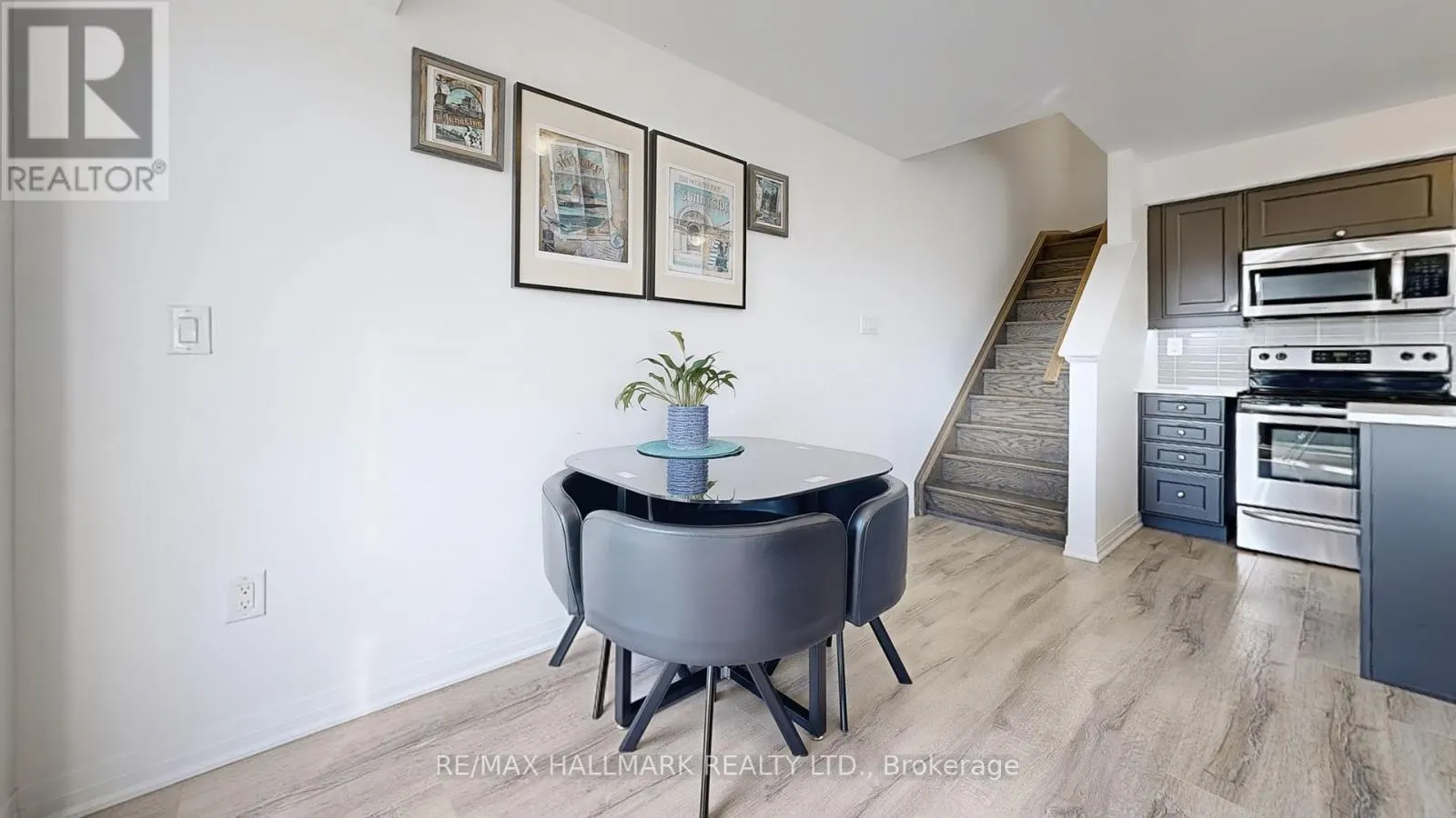 8 - 171 WILLIAM DUNCAN ROAD