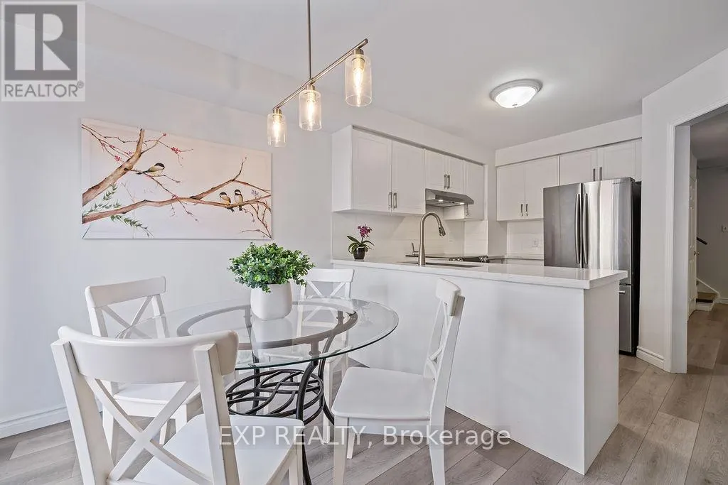 15 - 2006 GLENADA CRESCENT, #15