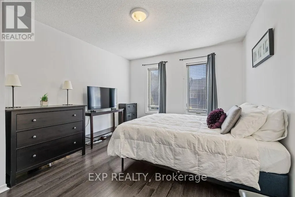 15 - 2006 GLENADA CRESCENT, #15