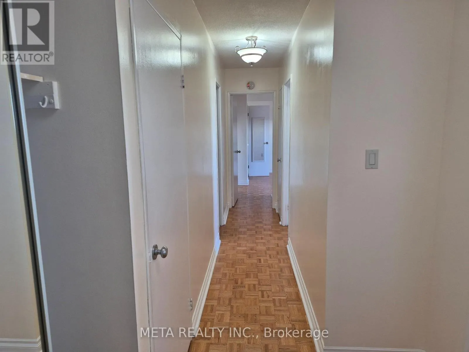910 - 1535 LAKESHORE ROAD E