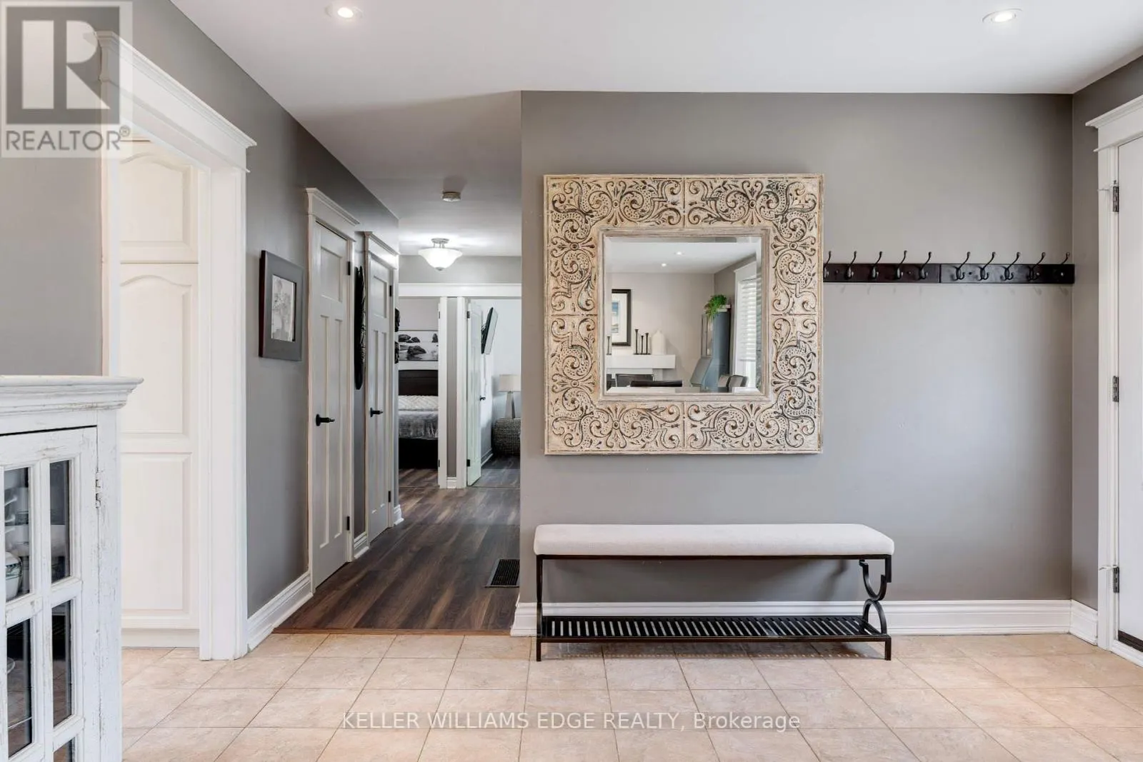 4391 LAKESHORE ROAD