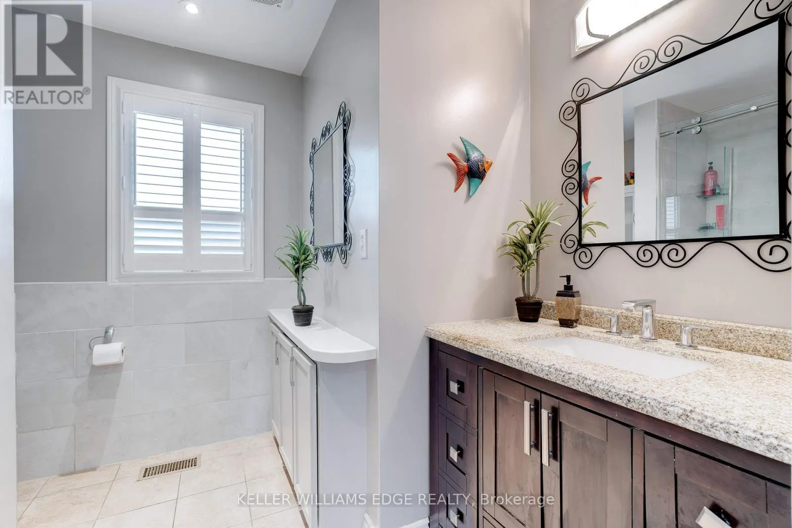 4391 LAKESHORE ROAD