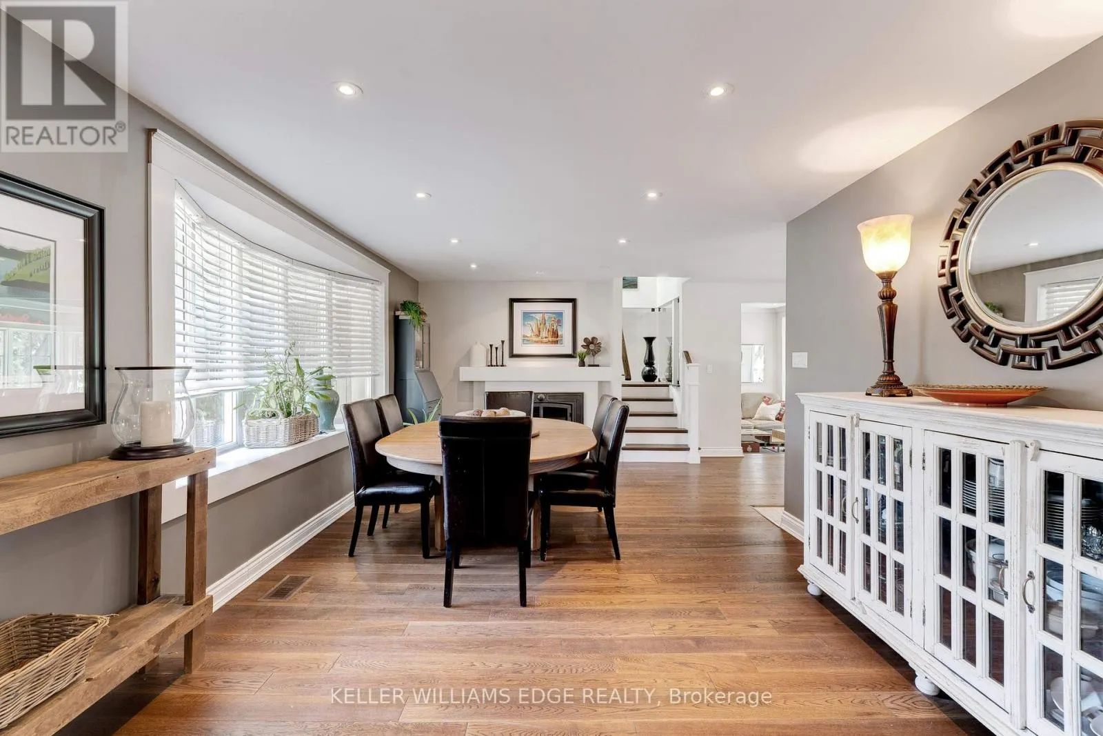 4391 LAKESHORE ROAD