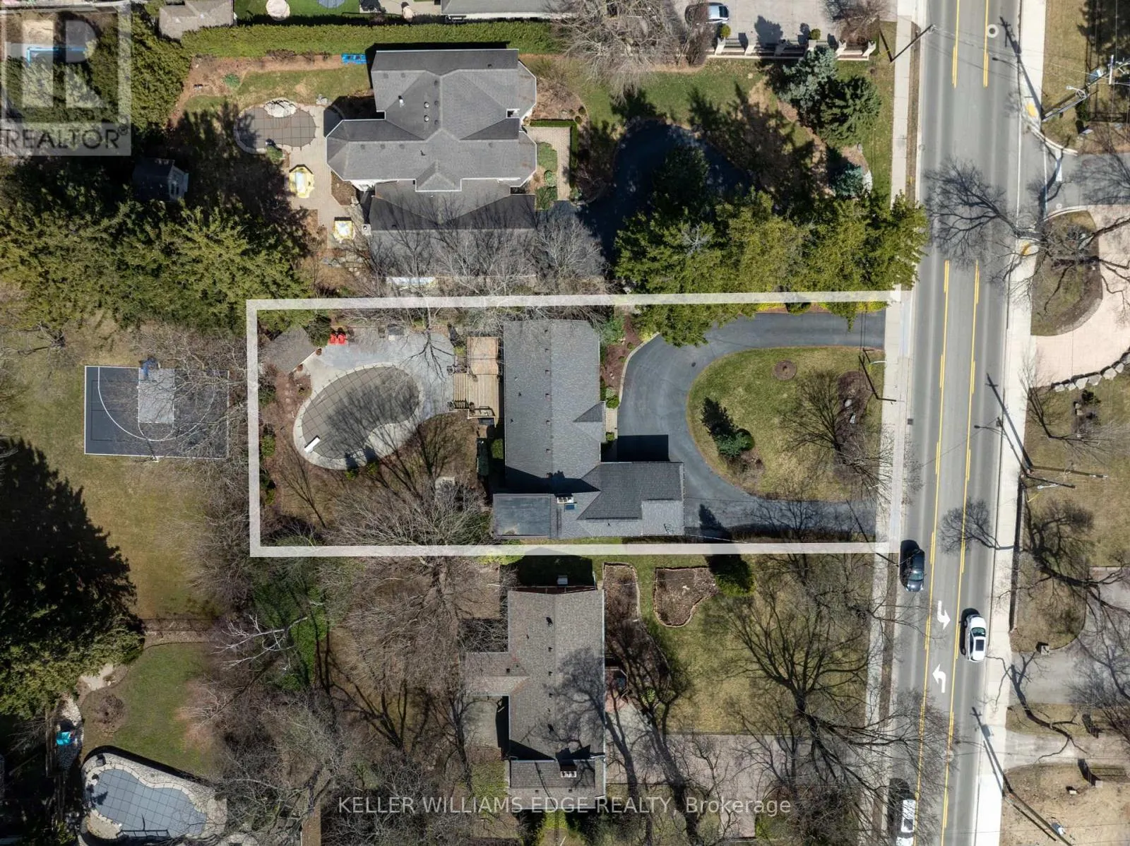 4391 LAKESHORE ROAD