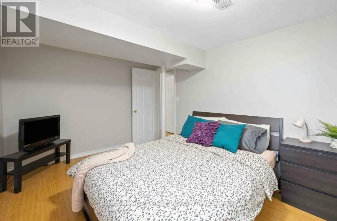BSMT - 3 BARWELL CRESCENT