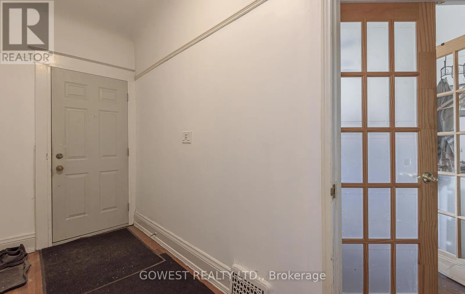 16 EDNA AVENUE