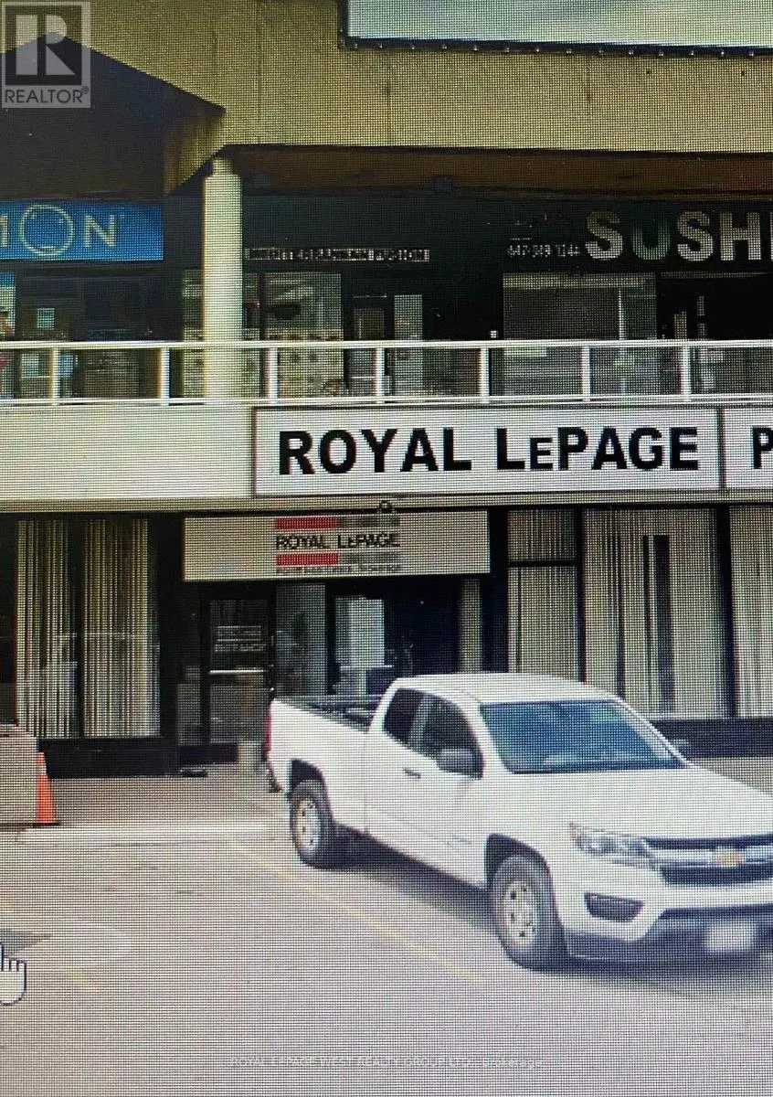 14 - 1500 ROYAL YORK ROAD