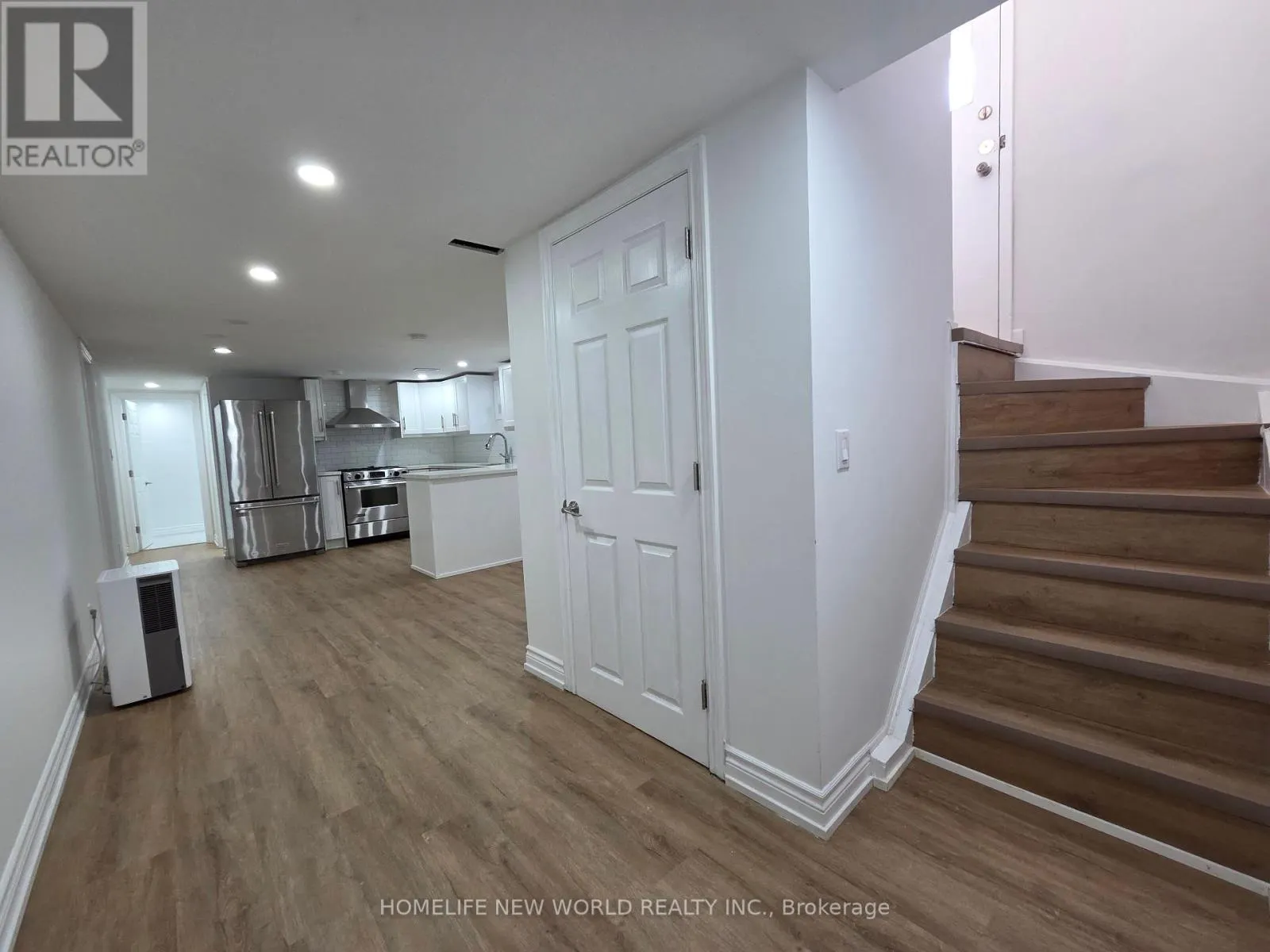 BASEMENT - 81 TAYSHAM CRESCENT