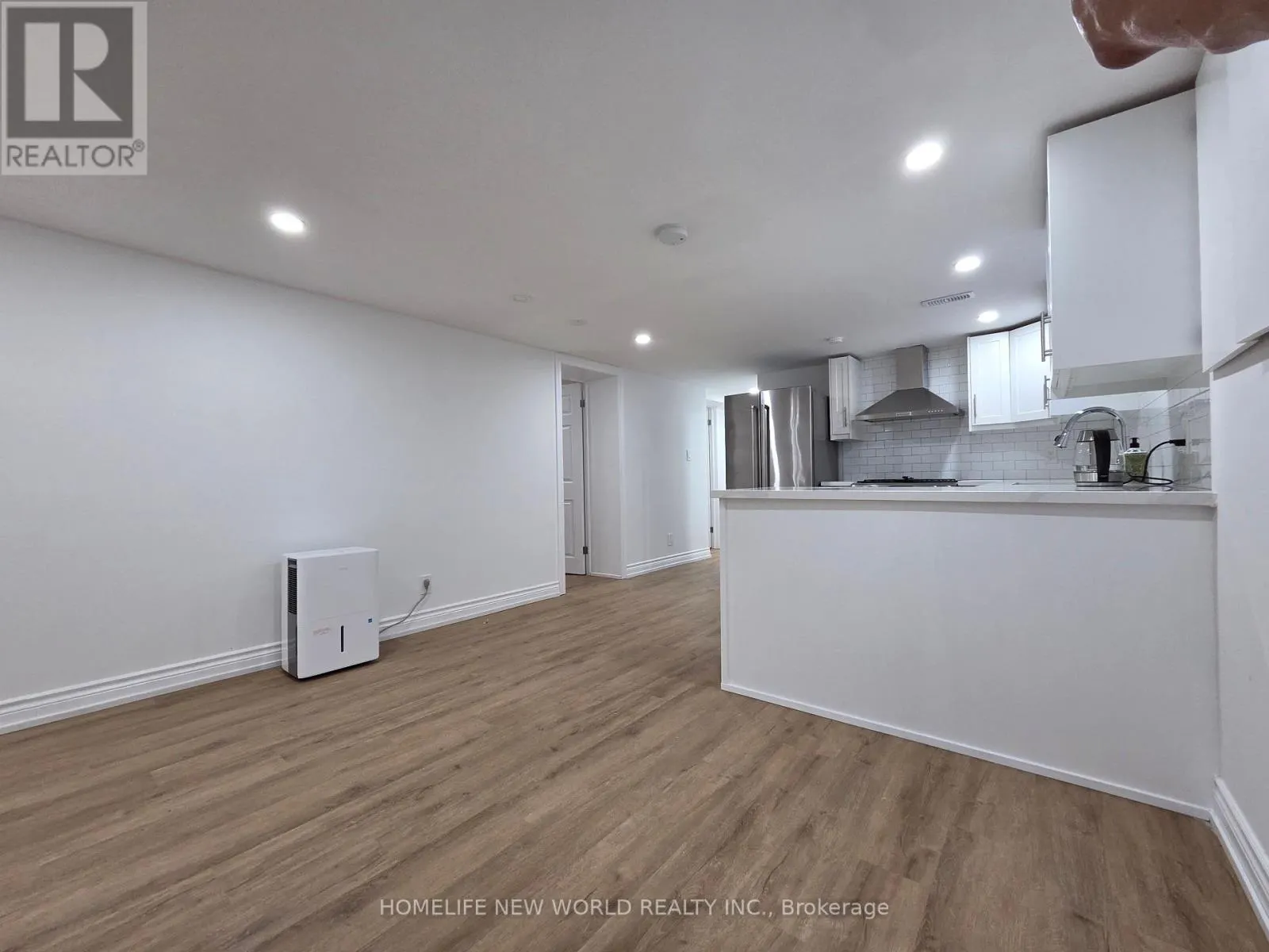 BASEMENT - 81 TAYSHAM CRESCENT