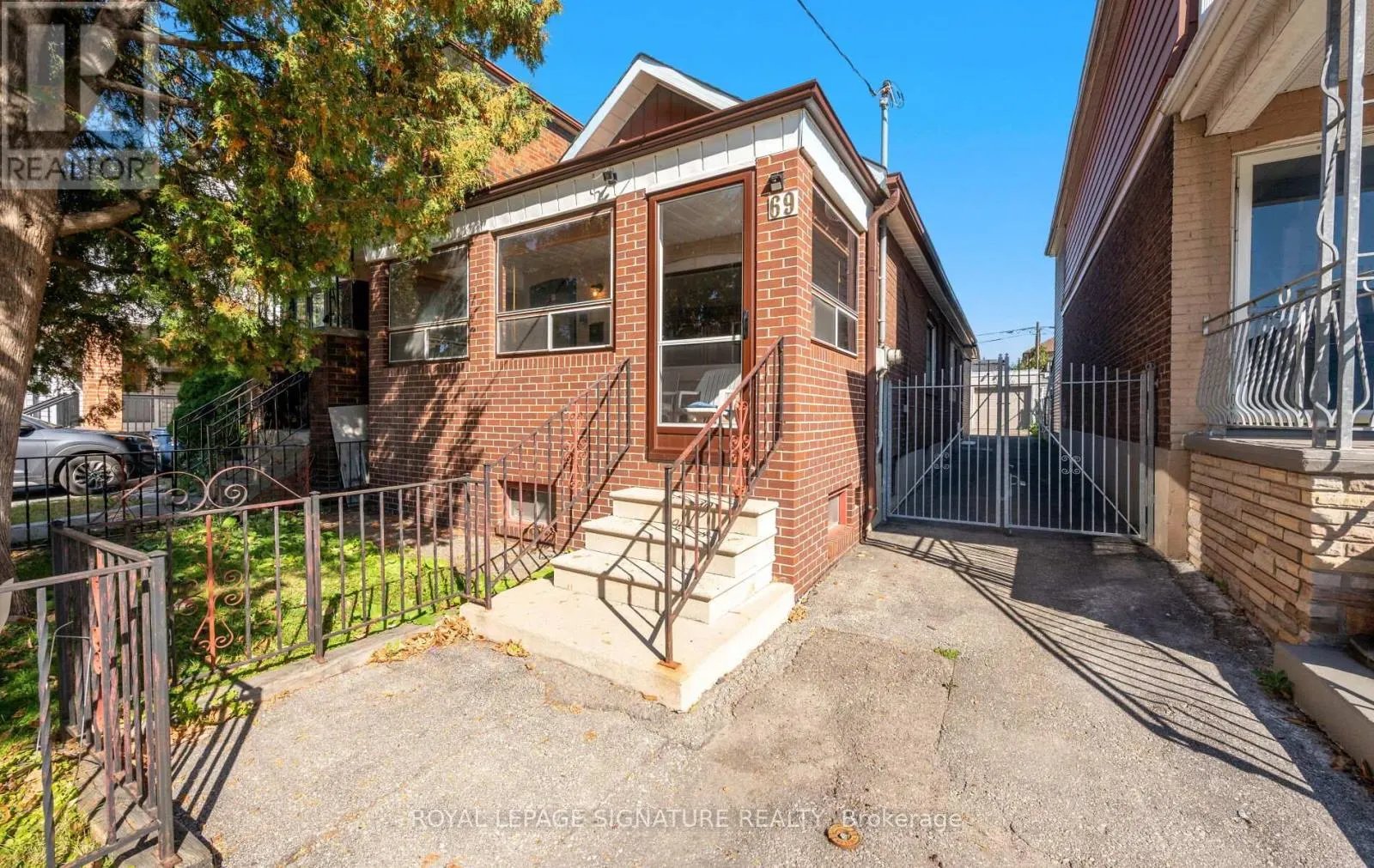 69 CHAMBERS AVENUE