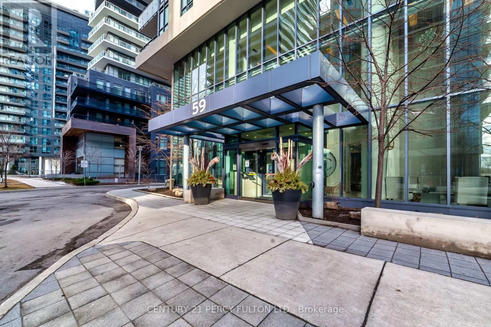 403 - 59 ANNIE CRAIG DRIVE