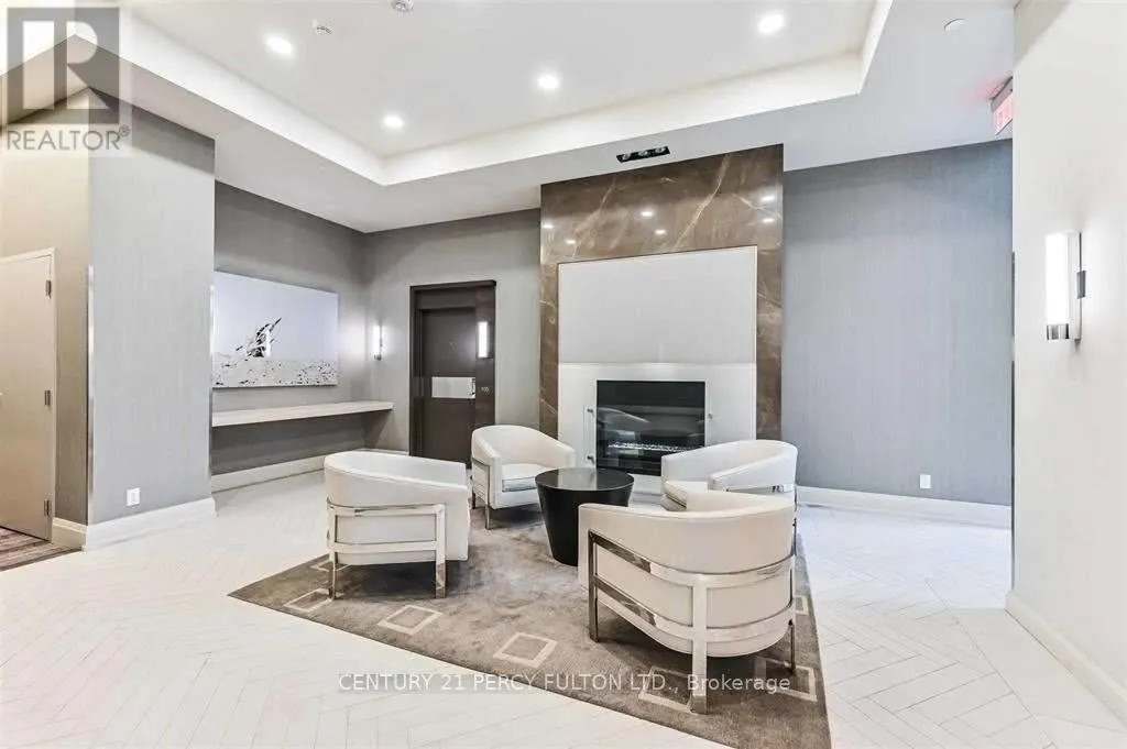 403 - 59 ANNIE CRAIG DRIVE