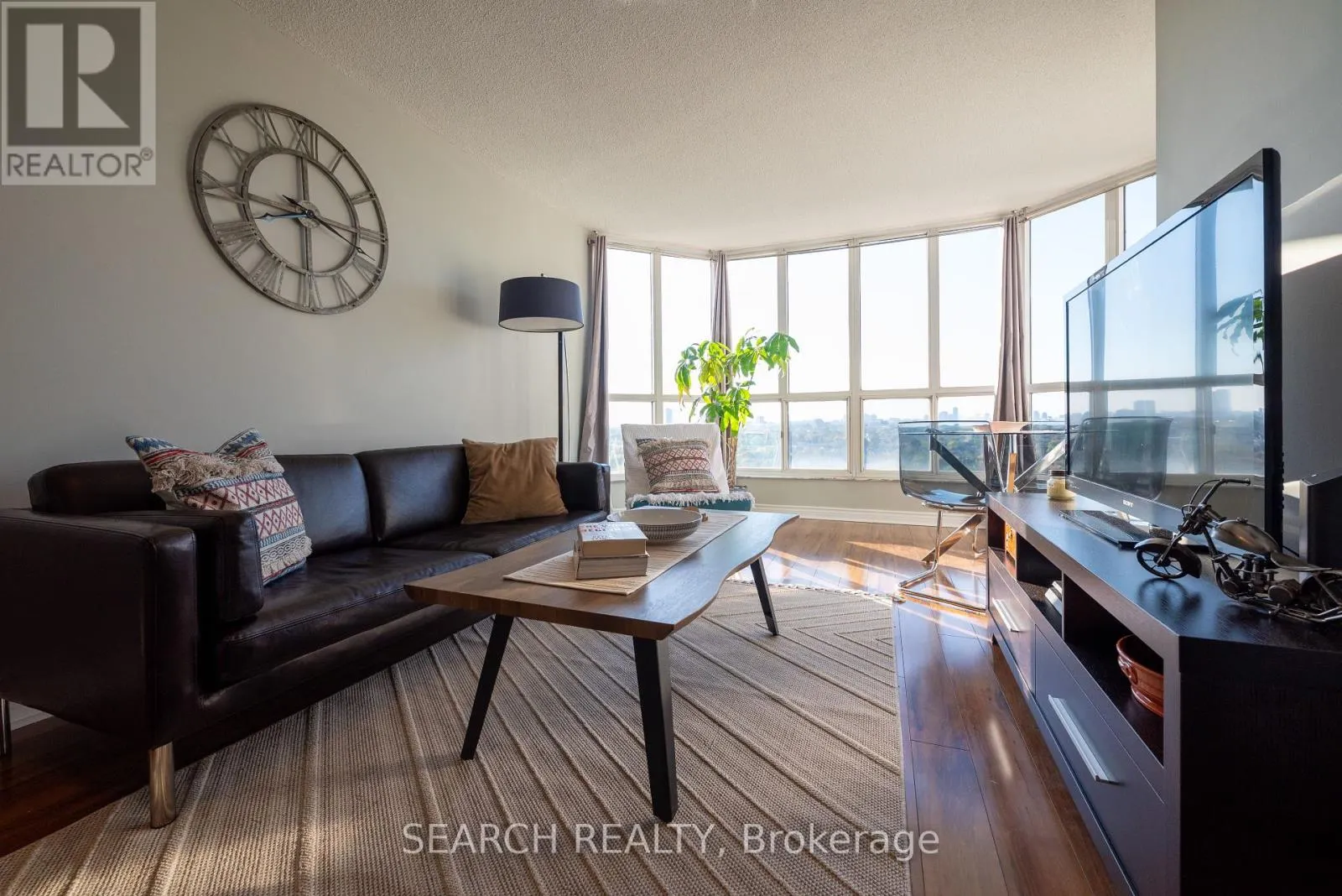 1705 - 2285 LAKE SHORE BOULEVARD W