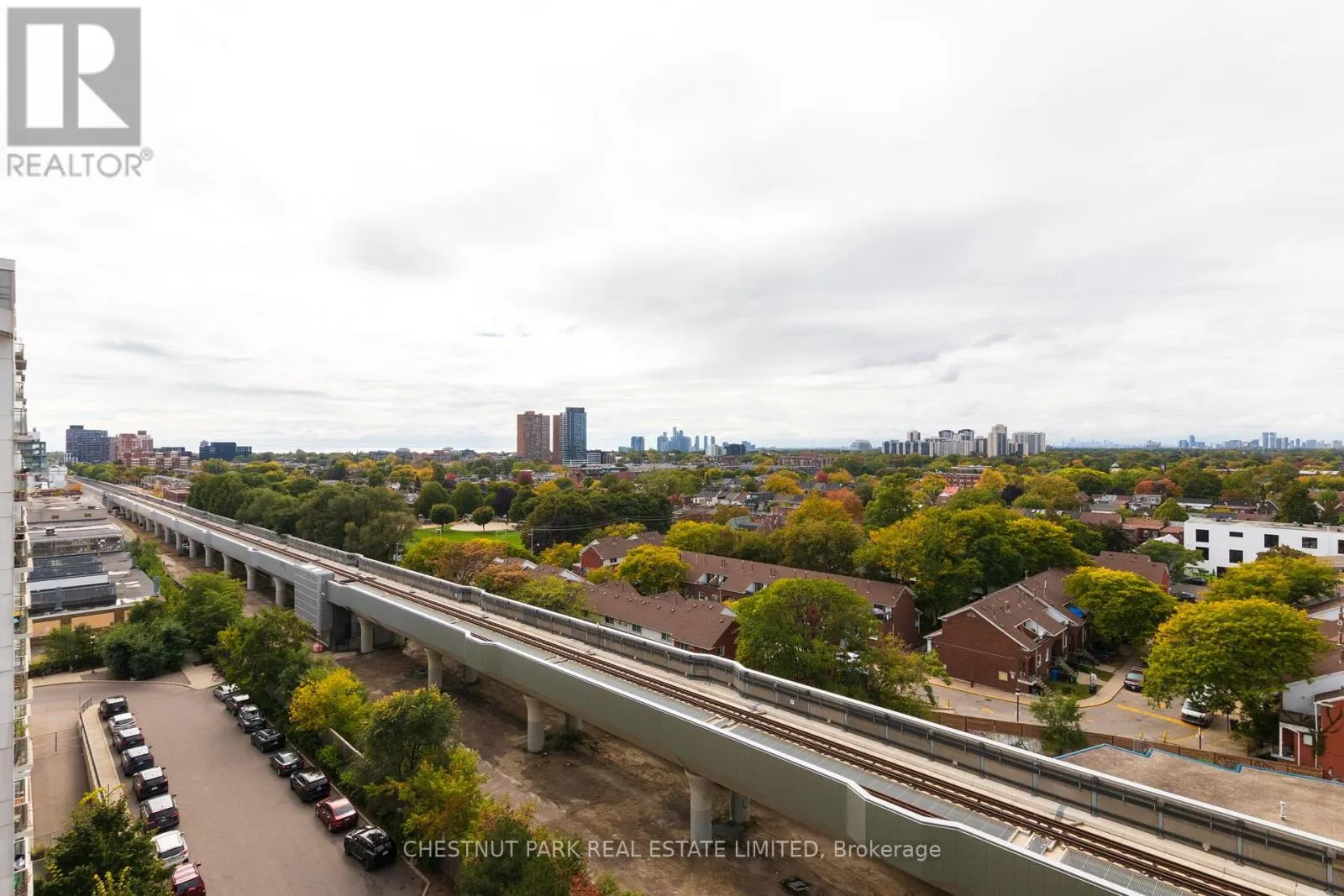 1008 - 816 LANSDOWNE AVENUE