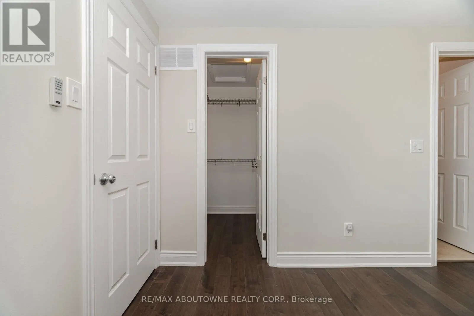 14 - 2935 HEADON FOREST DRIVE